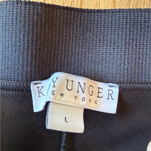 Kay Unger Black High-Waisted Pants - Picture 3 of 5